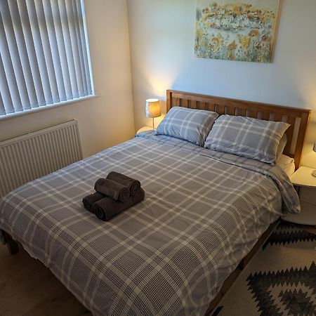 The Kilsyth,Detached Bungalow Warrington Dış mekan fotoğraf
